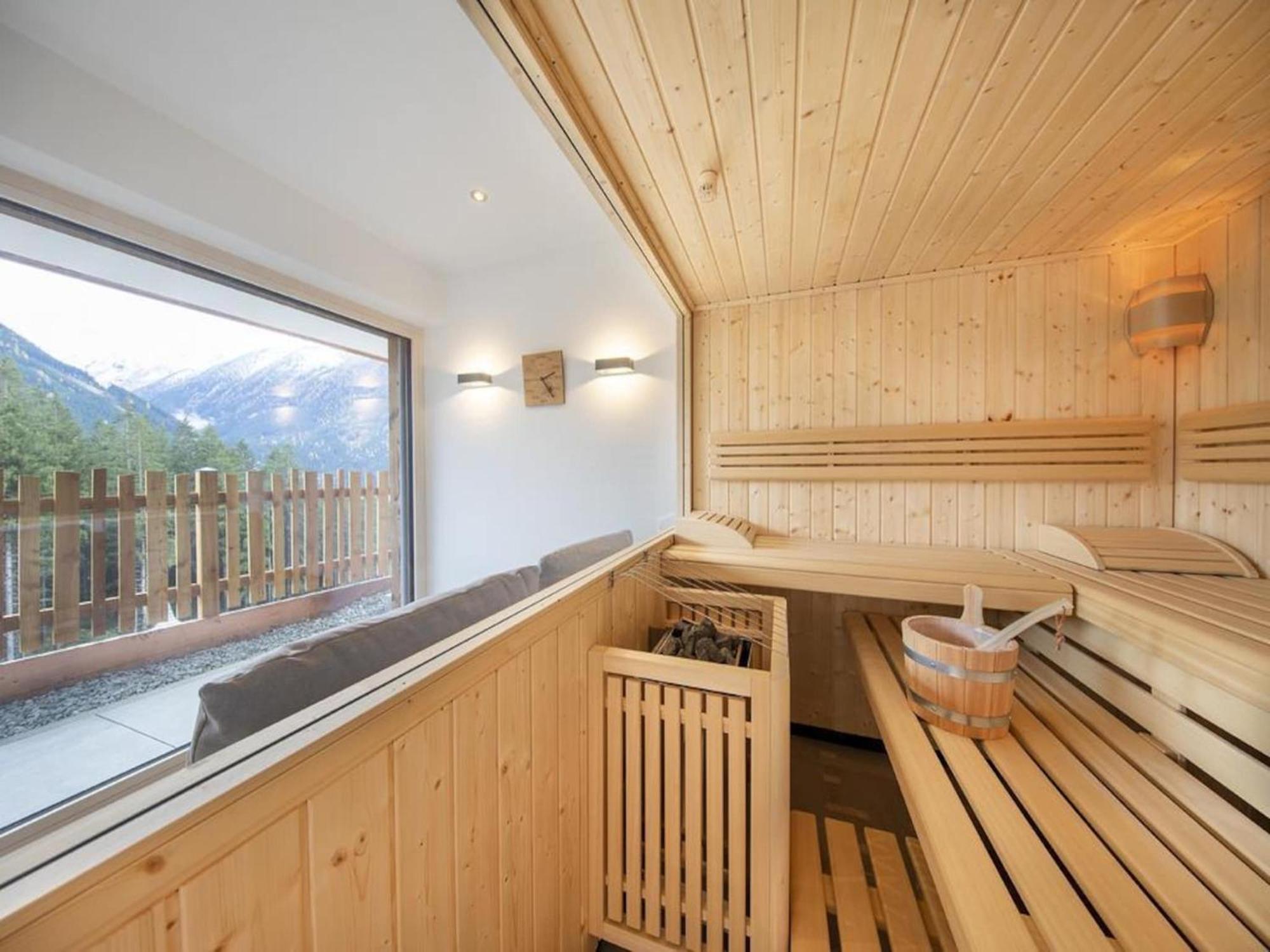 Nationalpark Chalet Toerlspitze Neukirchen am Großvenediger Buitenkant foto