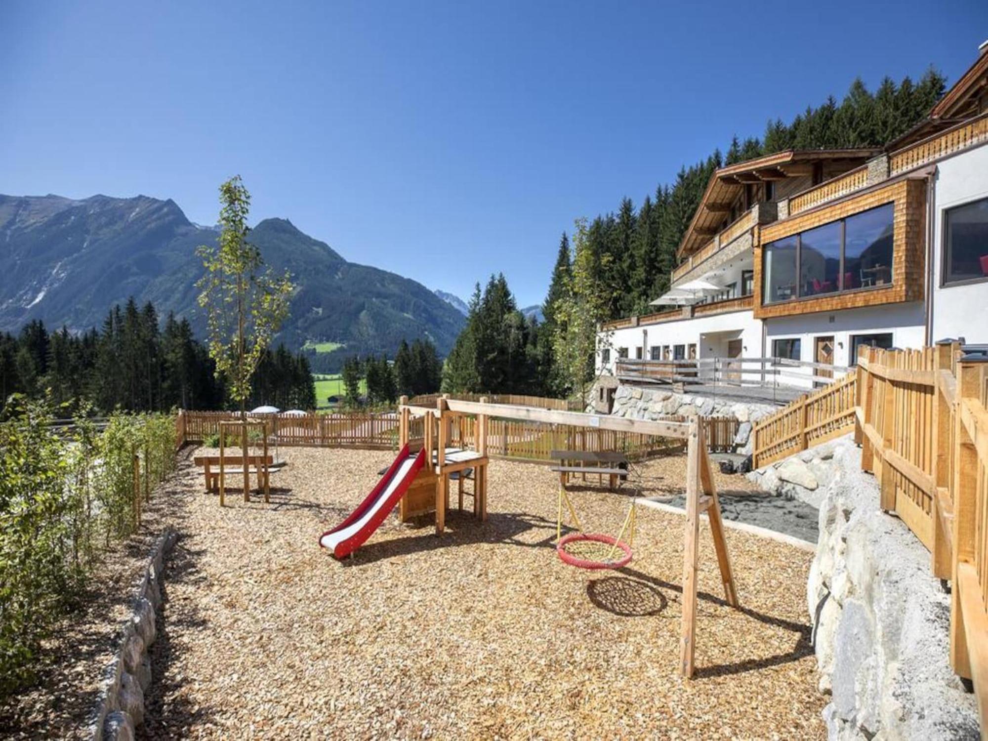 Nationalpark Chalet Toerlspitze Neukirchen am Großvenediger Buitenkant foto